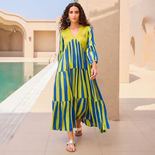 Shop women maxi dresses at Pinklay