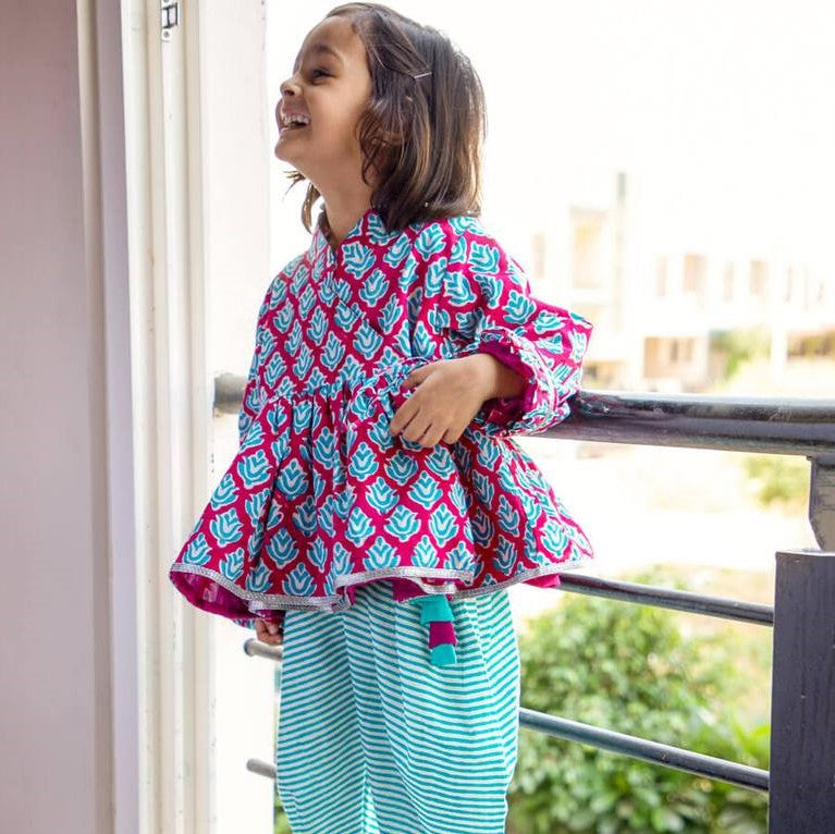 Baby Clothing: Sets & Ensembles