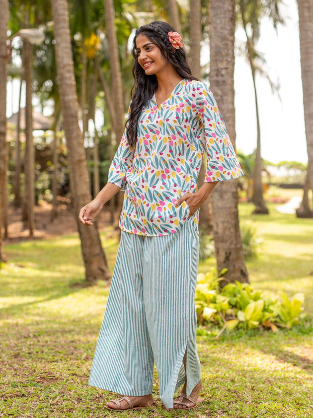 Garden of Tulips Cotton Lounge Set