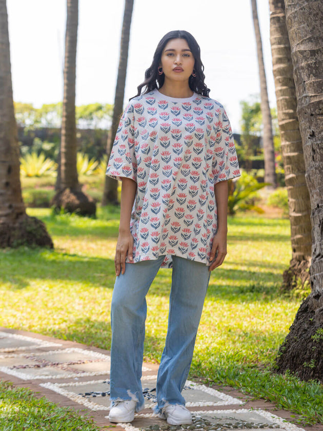 Vishwa Hand Block Printed T-shirt - Oversized - Pinklay
