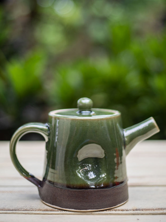 Emerald Hand-Thrown Dimpled Ceramic Tea Pot - Pinklay