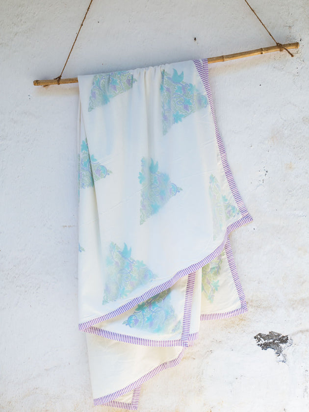 Fields of Lavender Block Printed Muslin Dohar - Pinklay