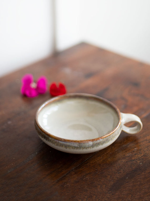 Snowflake Hand-Thrown Ceramic Wide Bowl - Pinklay