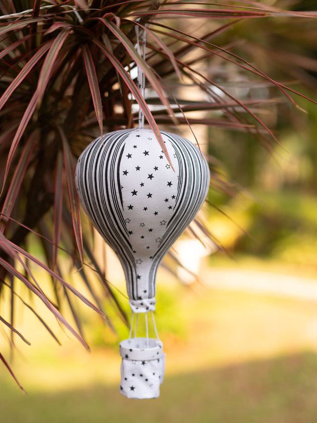 Charlie's Hot Air Balloon Hanging Kids Decor - Pinklay