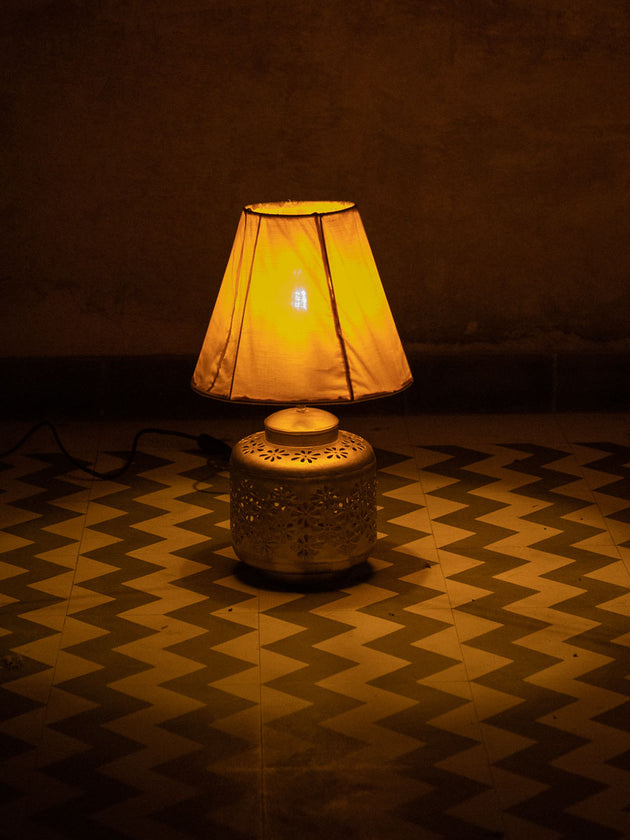 Pratap Cutwork Metal Lamp Base - Pinklay