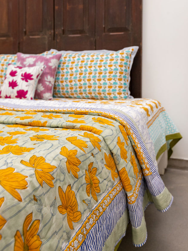 Samriddhi Block Printed Cotton Quilt