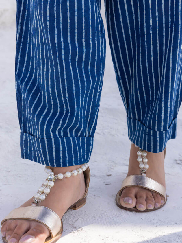 Set of 2 - Neptune Crop Top and Indigo Pants - Pinklay