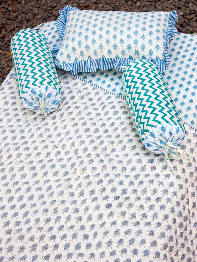 Fish Cotton Cot/Crib Fitted Sheet - Pinklay