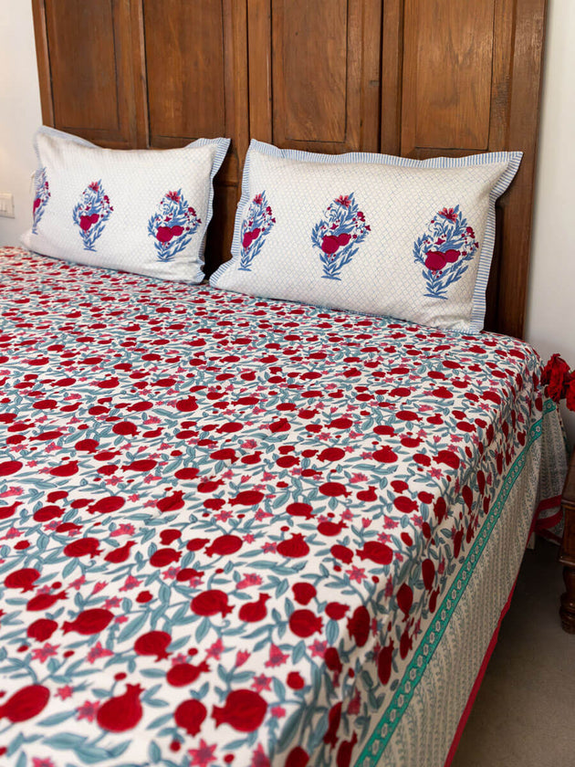 Fruit of Paradise Block Printed Cotton Bedsheet - Pinklay
