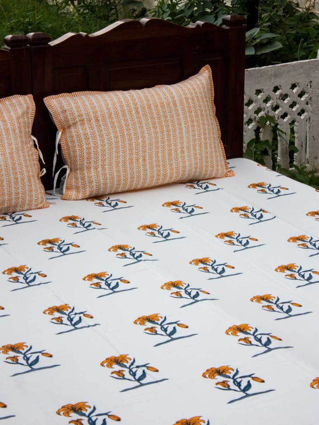 Pookalam Floral Block Printed Cotton Bedsheet - Pinklay