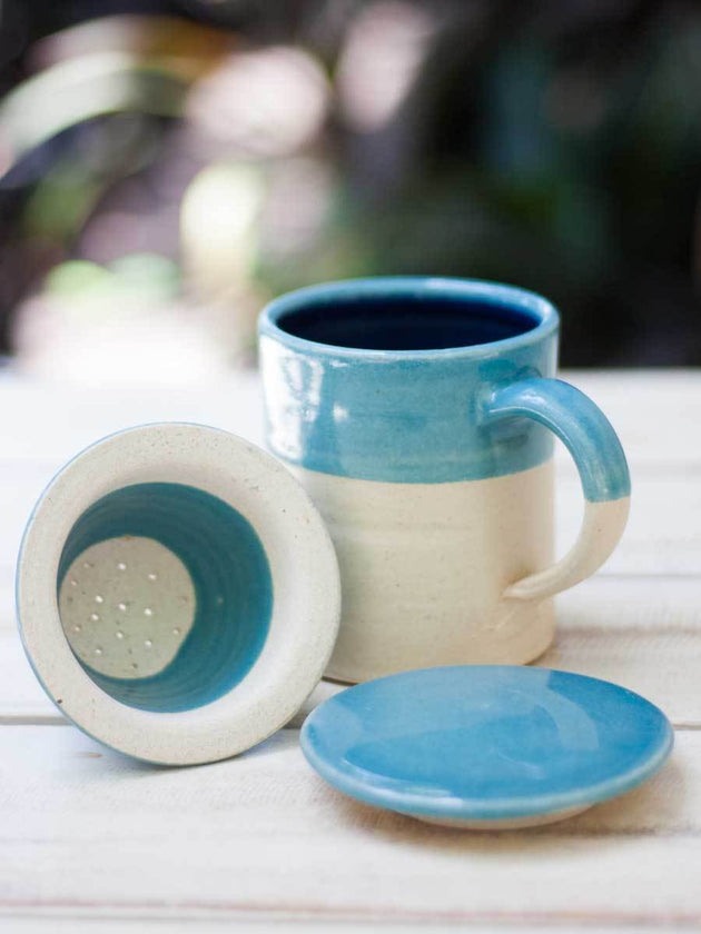 Ivory Sky Hand-Thrown Ceramic Tea Set - Pinklay