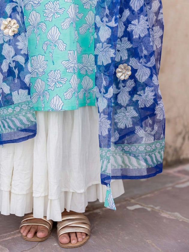 White Crinkled Skirt | Pinklay