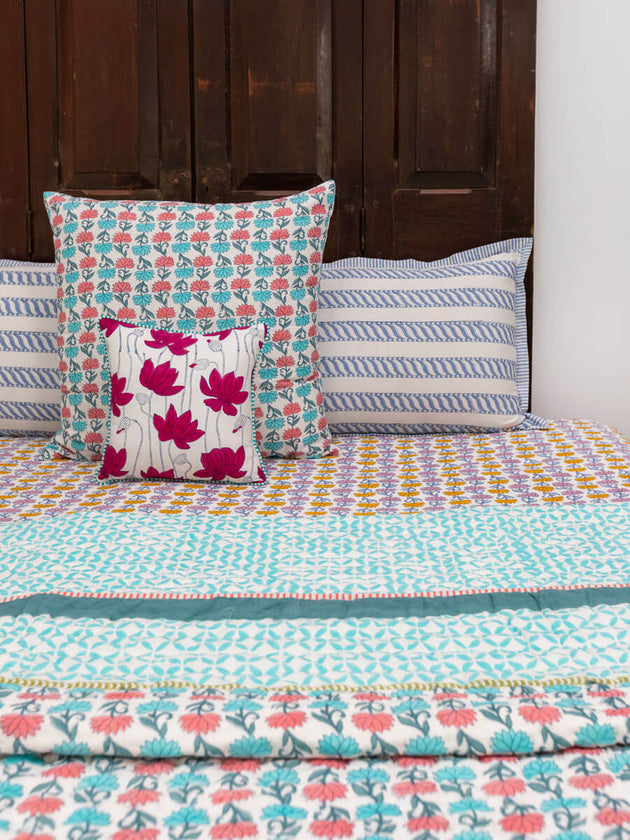 Sacred Lotus Organic Cotton Quilt - Pinklay