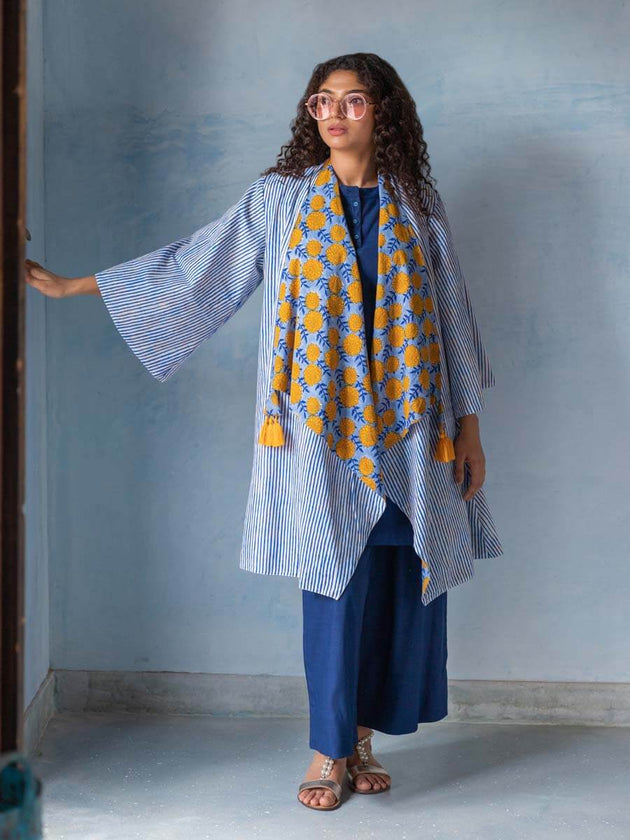 Safarnama Waterfall Reversible Cotton Shrug | Pinklay