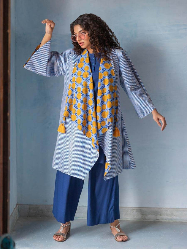 Banjaaran Block Printed Waterfall Reversible Shrug