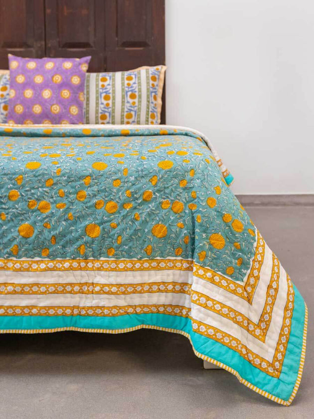 Utsa Block Printed Cotton Quilt - Pinklay