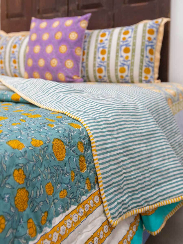 Utsa Block Printed Cotton Quilt - Pinklay