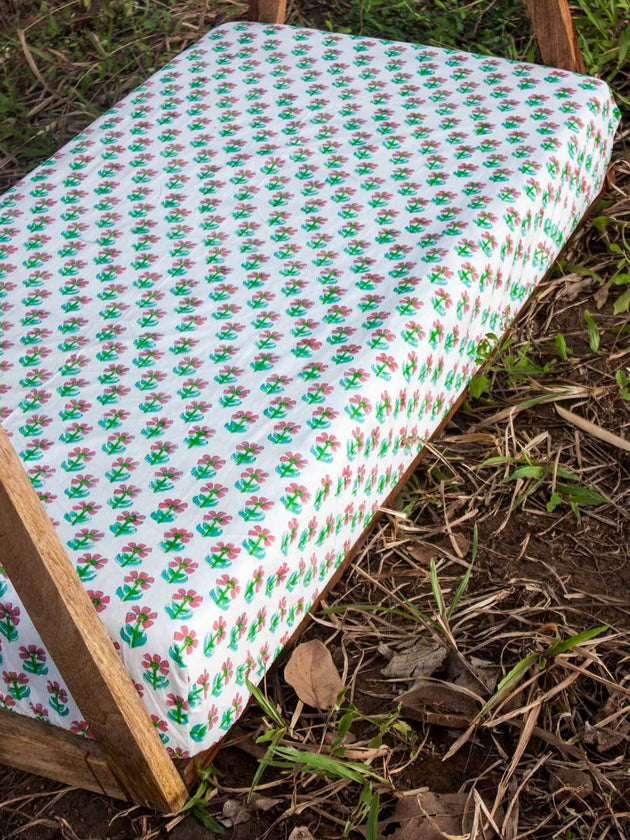 Butterfly Garden Cotton Cot/Crib Fitted Sheet - Pinklay