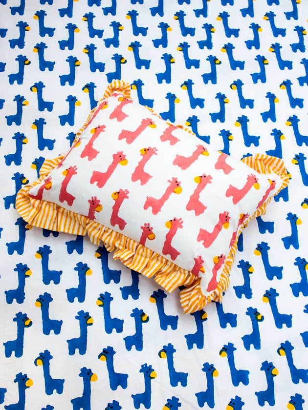 Set of 5 - Pink Giraffe GOTS Certified Organic Cotton Cot Bedding Set