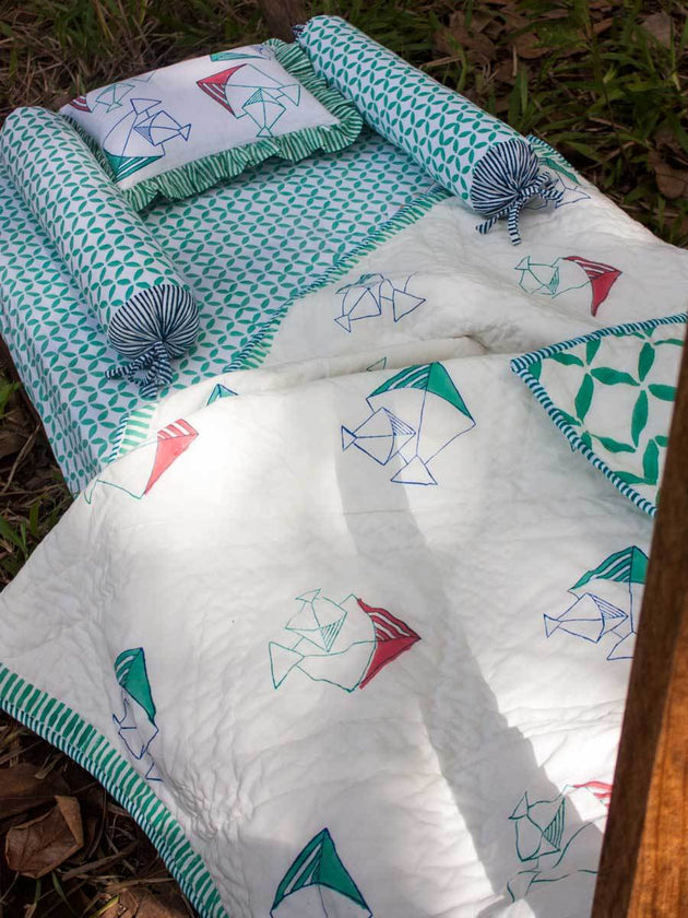 Kite GOTS Certified Organic Cotton Reversible Quilt for Infants and Toddlers - Pinklay